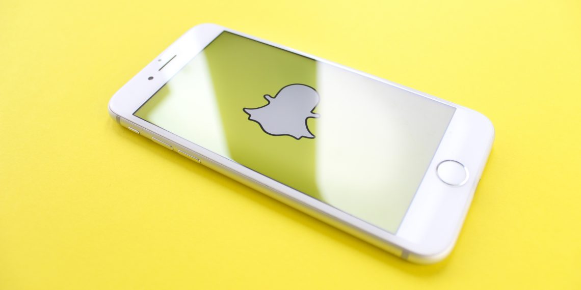 snapchat logo