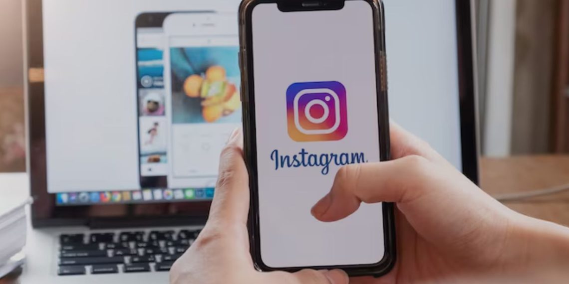 A girl taking picture on her Instagram camera.