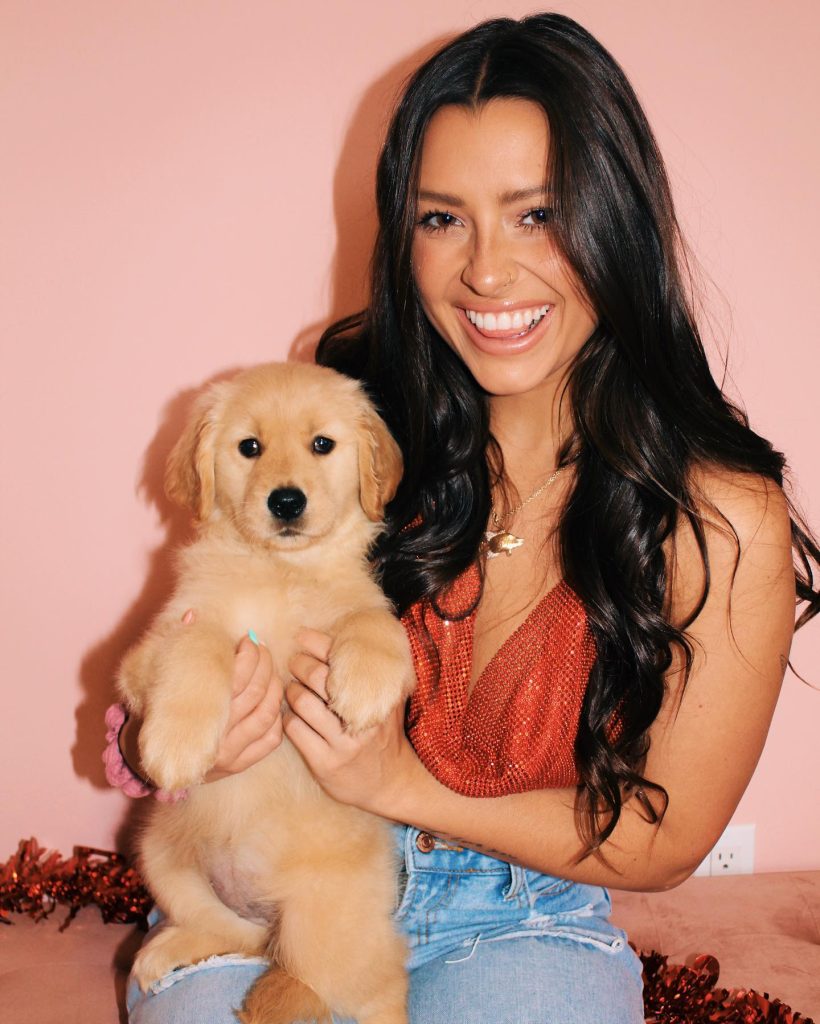 Whitney Wren's Net Worth And Her Journey As An Influencer