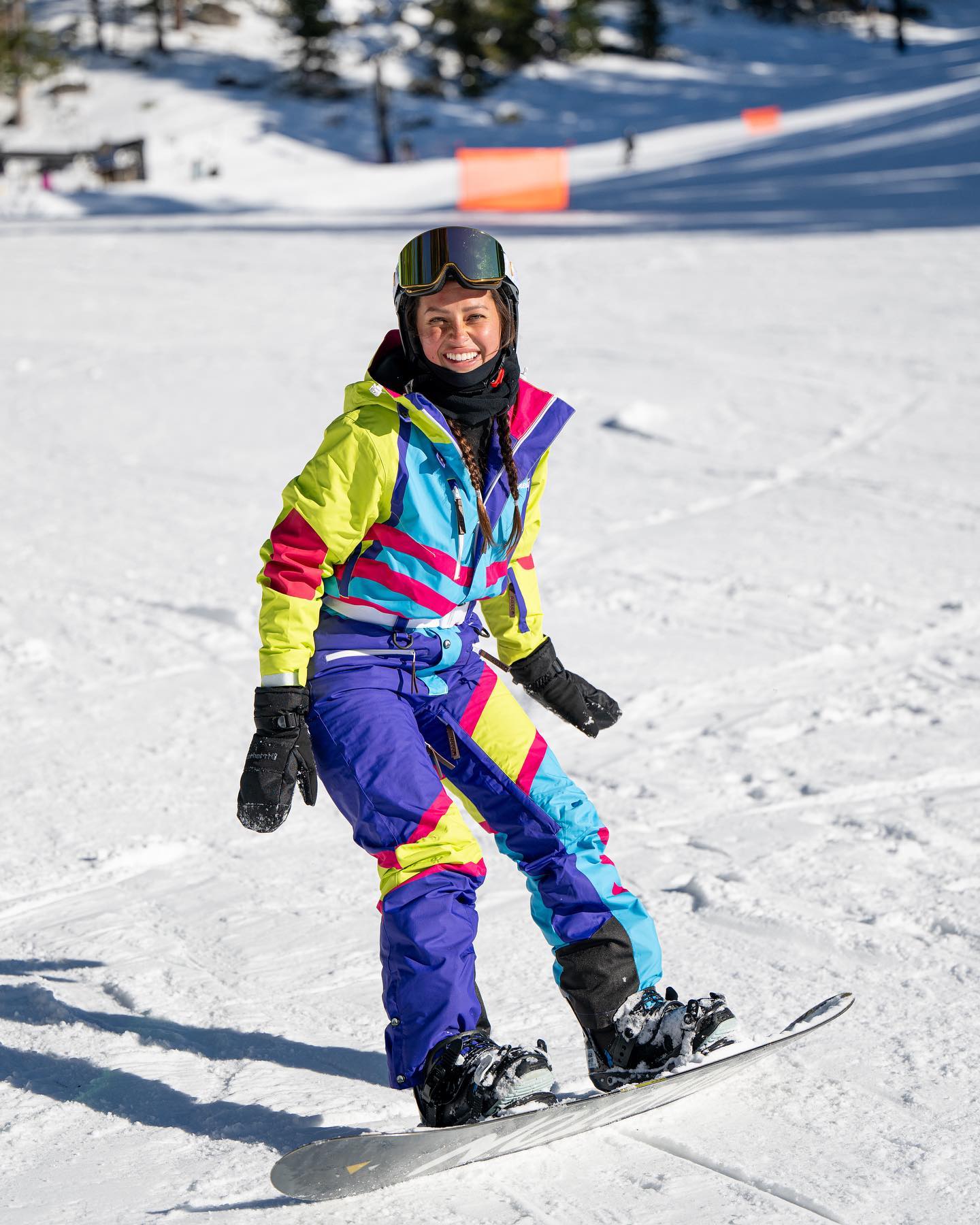 Wren doing skiing.